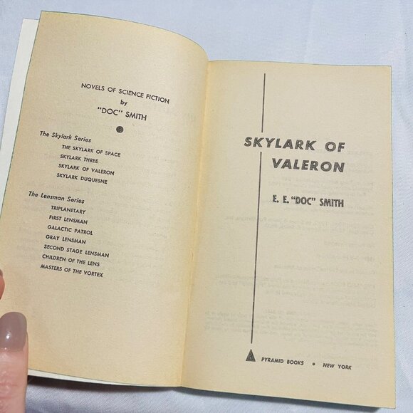 E.E. Doc Smith Skylark Of Valeron Paperback Sci-Fi Book By Pyramid Book 1963 - Picture 5 of 6